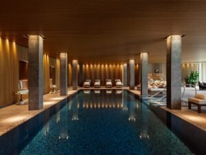 Rosewood Schloss Fuschl – Indoor Pool im Asaya Spa